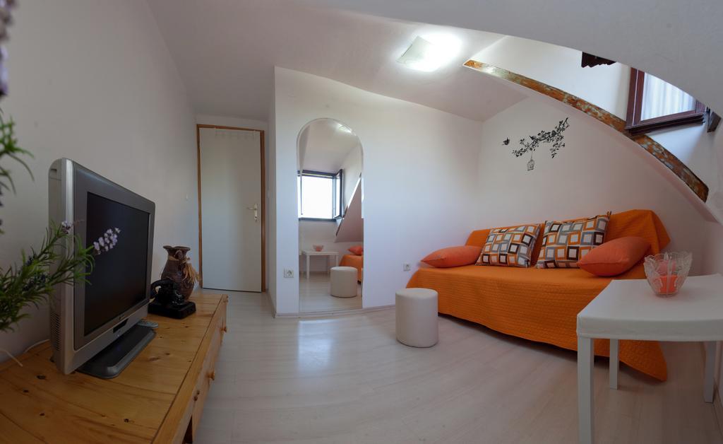Apartments Antica Split Exteriör bild
